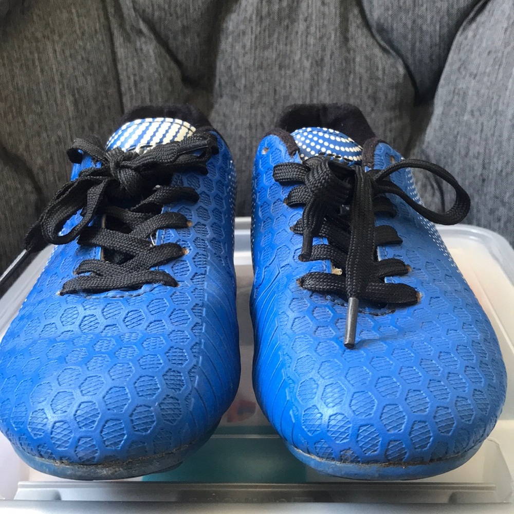 Vizari Youth Soccer Cleat Blue Size 3.5